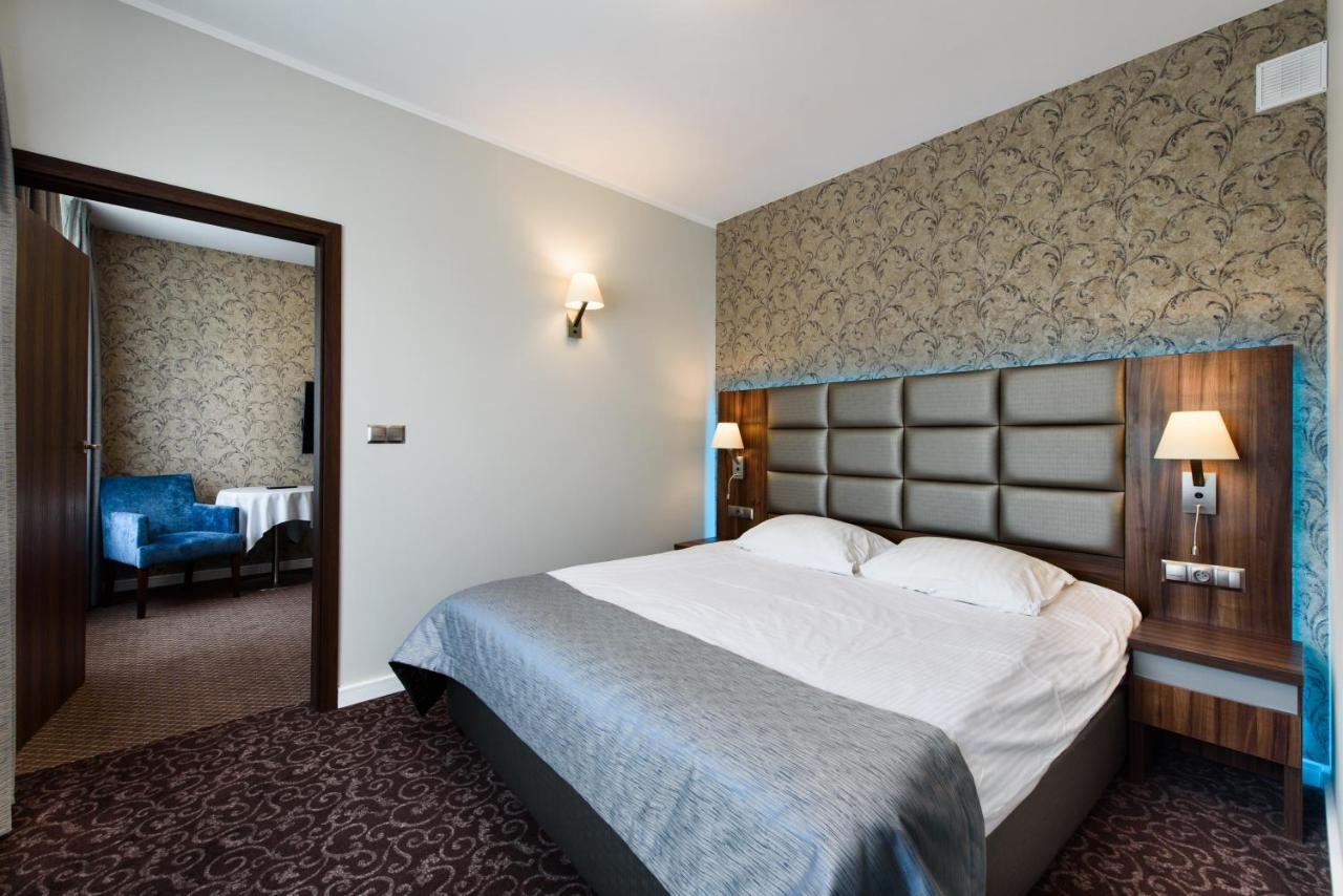 Nowy Dwor Hotel Trzebnica